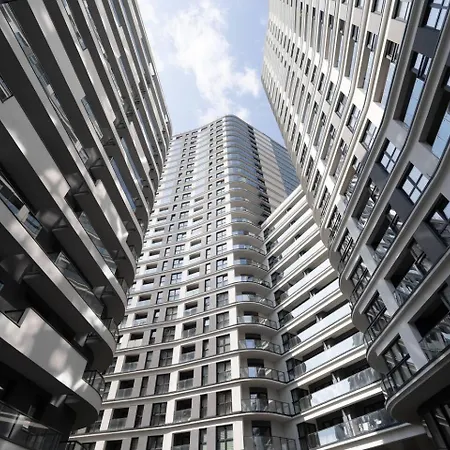 Kasprzaka Heights With A View Apartamento Varsovia