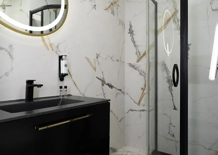 Kasprzaka Heights With A View وارسو