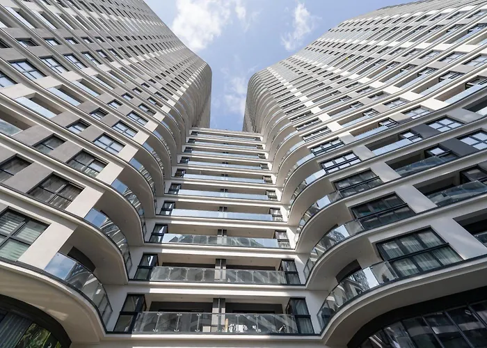 Kasprzaka Heights With A View *