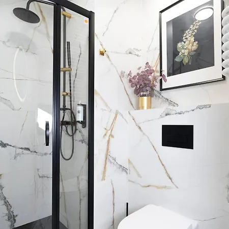 Kasprzaka Heights With A View *